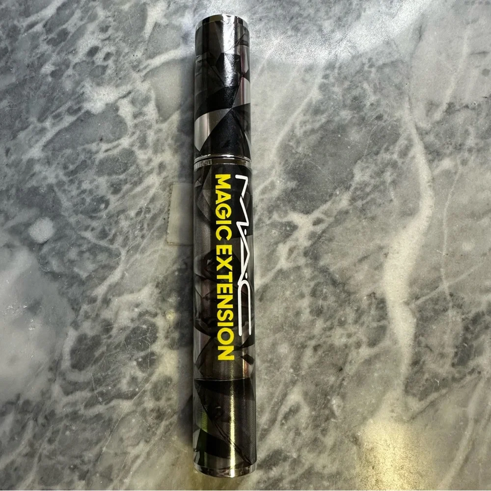Mac Magic Extension Mascara Black‎
